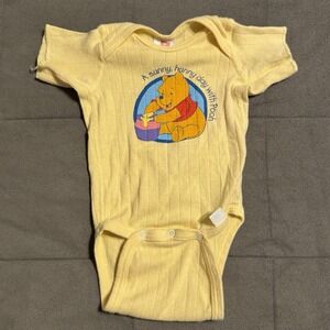 Vintage Winnie The Pooh Baby One Piece Bodysuit Newborn 11lbs Y2K